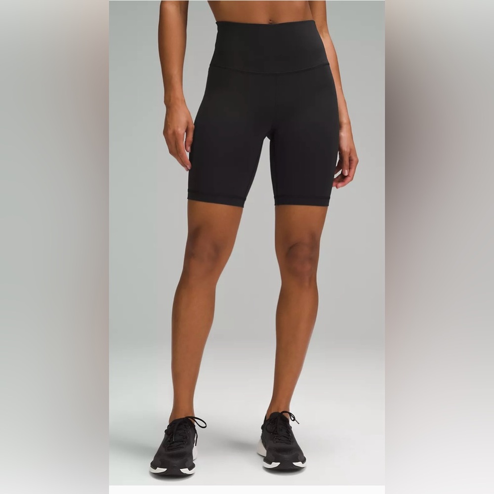 Lululemon bike shorts